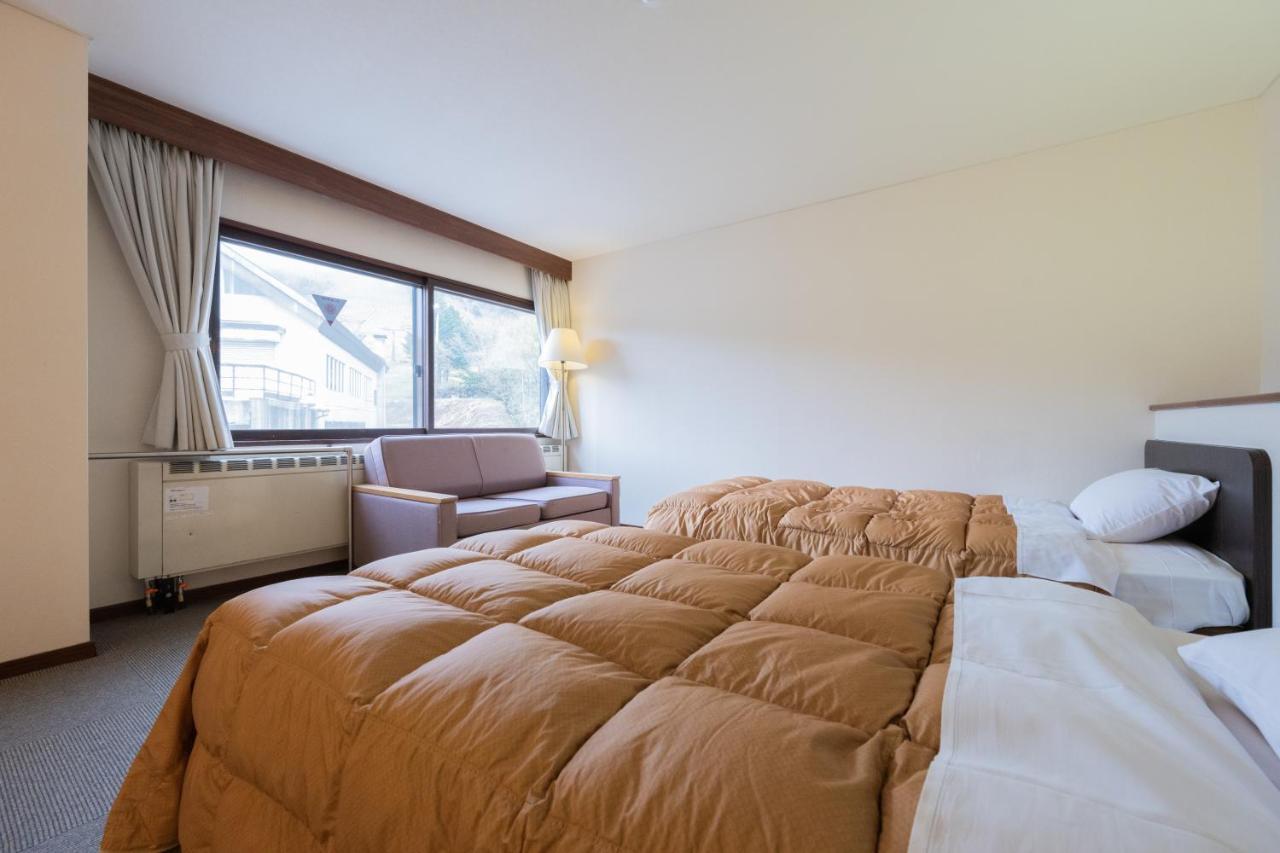Shiga Kogen Olympic Hotel Яманучи Екстериор снимка