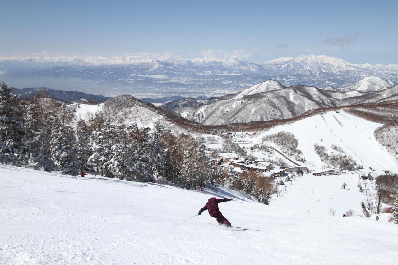 Shiga Kogen Olympic Hotel Яманучи Екстериор снимка