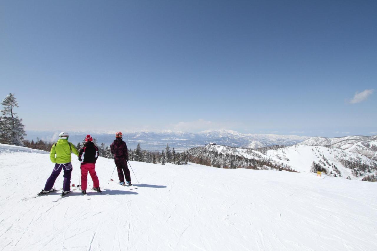 Shiga Kogen Olympic Hotel Яманучи Екстериор снимка